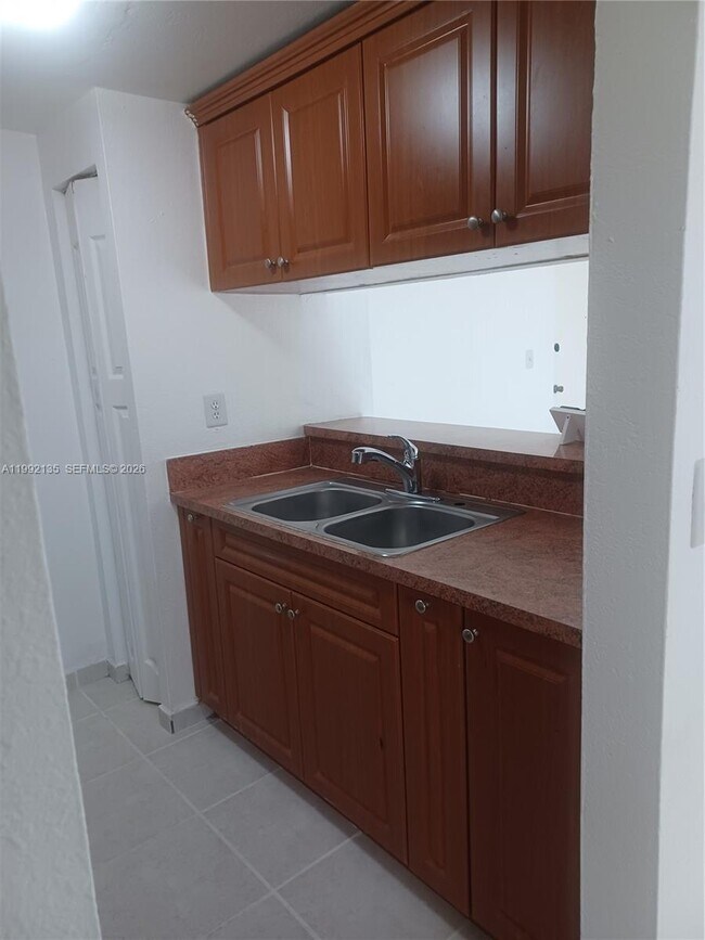 Building Photo - 8004 SW 149th Ave