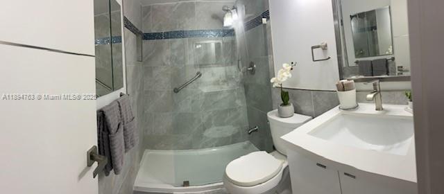 Building Photo - 271 Durham E