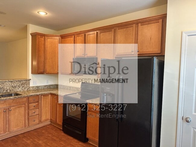 Building Photo - 169 Regency Cir
