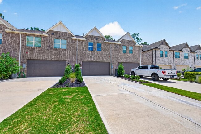 Building Photo - 2638 Woodforest Pkwy N