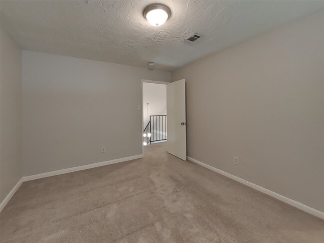 Building Photo - 12027 Arrowhead Glen Dr