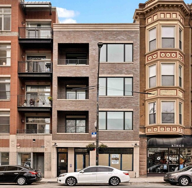 Building Photo - East Lakeview / Wrigleyville - Brand New C...