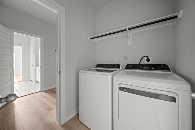 Building Photo - 8425 Sweet Cherry Ln