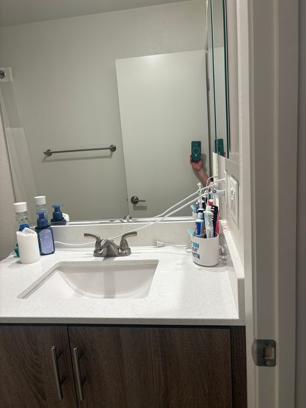 Building Photo - 359 Sweet Pl