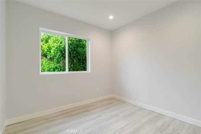 Building Photo - 9035 Rathburn Ave