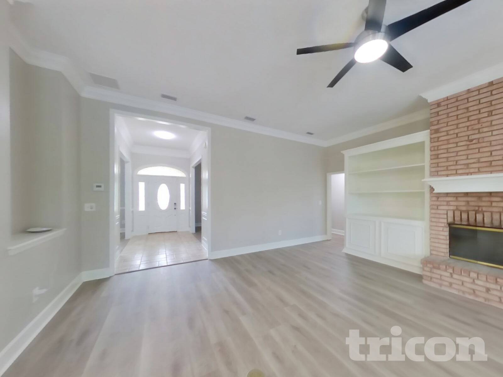 Building Photo - 1137 Hideaway Dr N