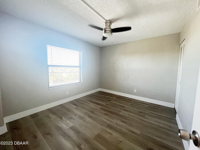 Building Photo - 3100 Ocean Shore Blvd