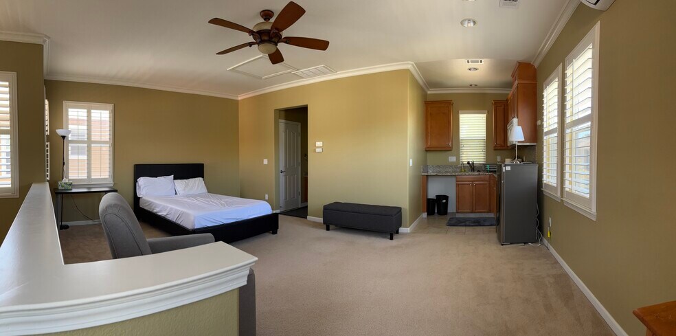 Building Photo - 931 Madrone Ave