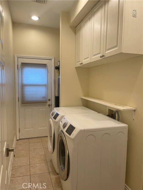 Building Photo - 14320 Hortense St