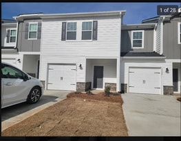 Building Photo - 5250 Brailey Cir