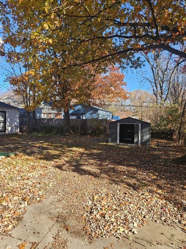 Building Photo - 5772 Guilford- 3 Beds & 1.5 Bath for Rent!