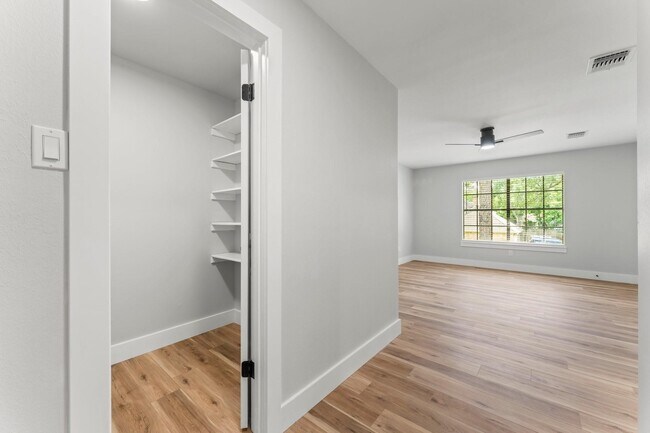 Building Photo - 20534 Laverton Dr