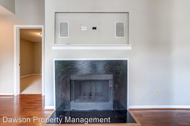 Building Photo - 2 br, 2 bath House - 611 Olmsted Park Pl #F