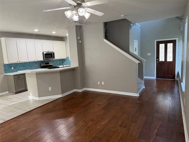 Building Photo - 319 Brandy Ridge Ln