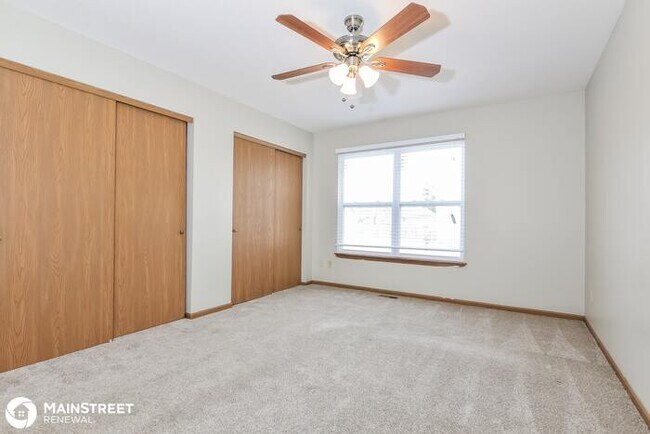 Building Photo - 1214 Spartina Dr, Florissant, MO 63031