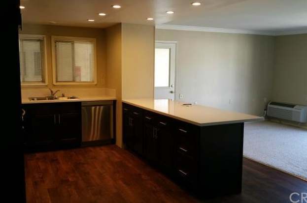 Building Photo - 2227 Via Puerta