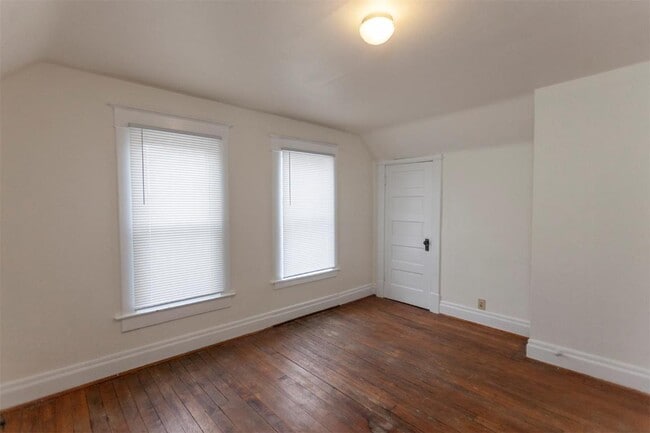 Building Photo - 5334 Gilson Ave