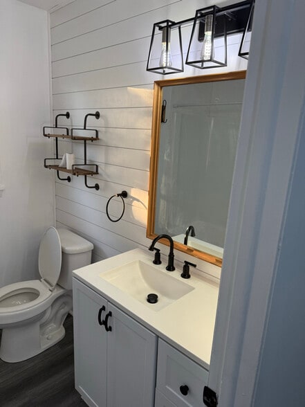 Building Photo - 8 Scully Ave