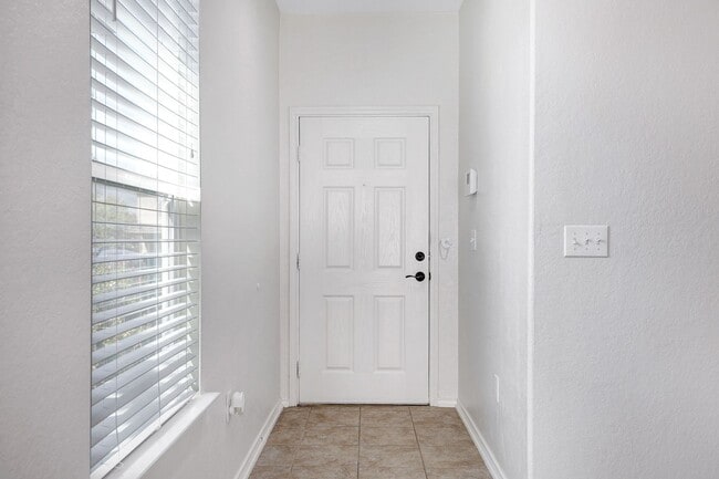 Building Photo - ***APPLICATION CURRENTLY UNDER REVIEW***Luxurious Move-In Ready Home with Versatile Living Spaces