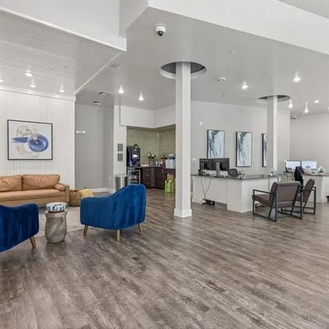 Building Photo - 7200 Easy Wind Dr