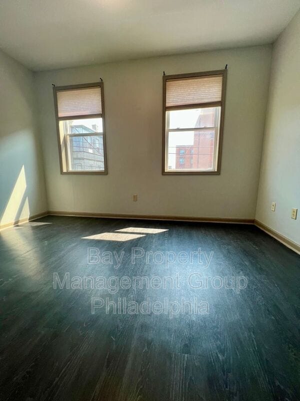 Building Photo - 2154 N Carlisle St