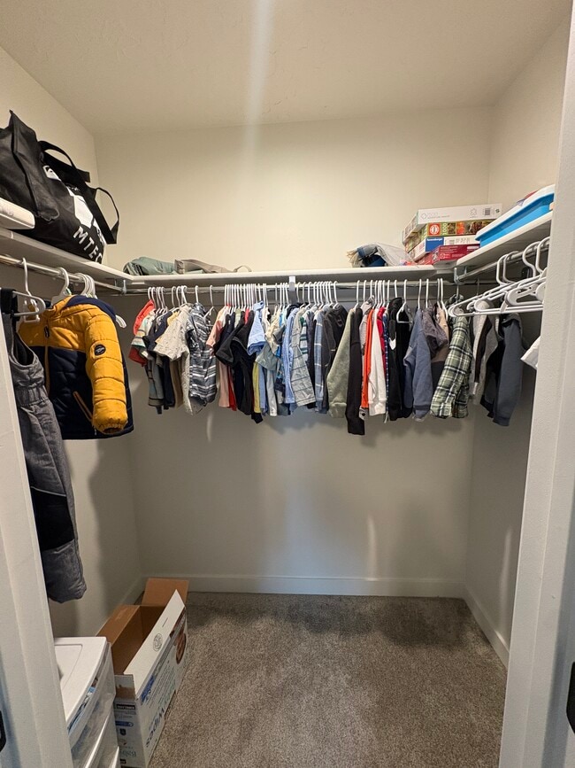 Building Photo - 9391 N Vernham Ln