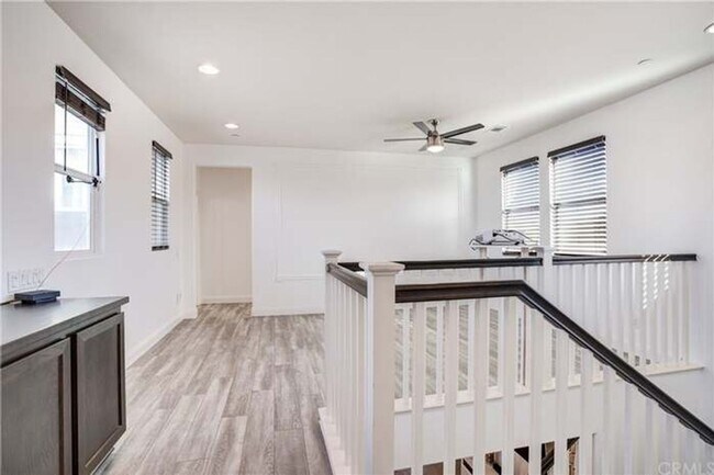 Building Photo - Spacious 4-Bedroom Corner-Lot Home w/ Smar...