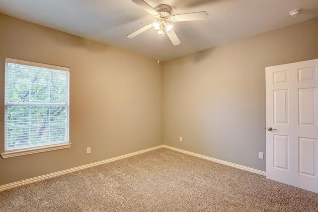 Building Photo - 8304 Richmond Ct