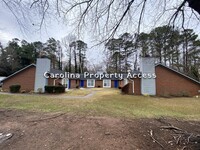 Building Photo - 6705 Magnolia Ct