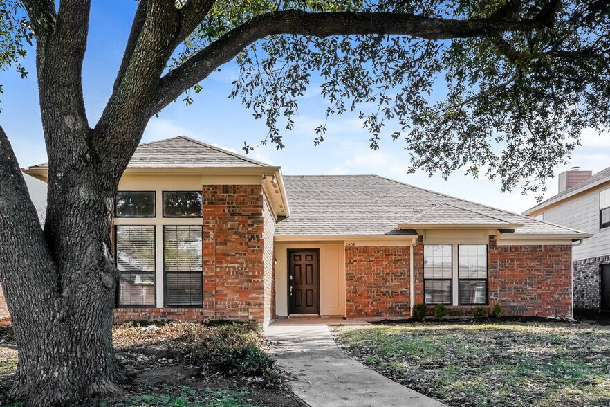 Primary Photo - 1408 Chapman Dr
