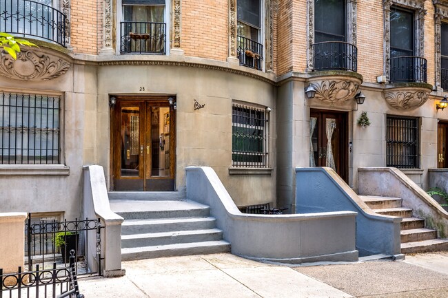 Building Photo - 25 Hamilton Terrace