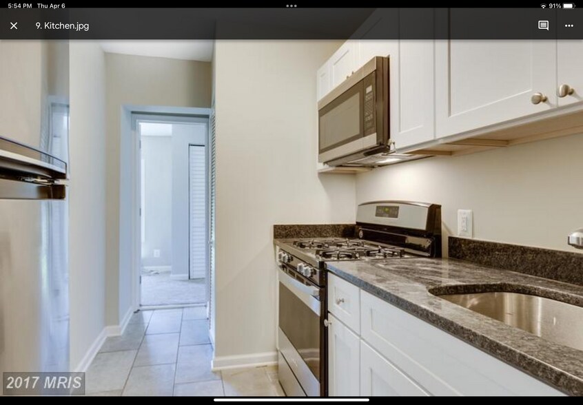 Building Photo - 1411 Ridge Pl SE