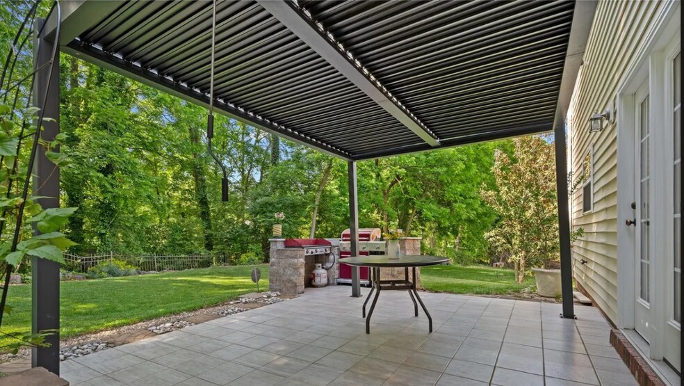 Building Photo - 1518 Squirrel Lake Ct