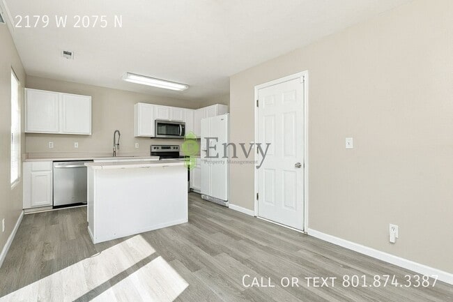 Building Photo - 2179 W 2075 N