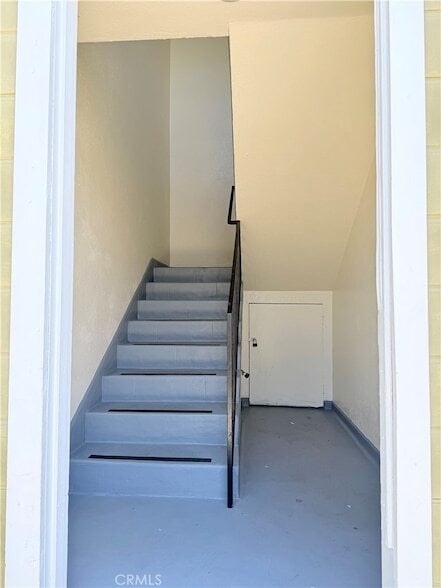 Building Photo - 3250 Andrita St