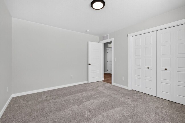 Building Photo - Brand New 4BR/2BA Single-Level Nampa Home with 3-Car Garage!