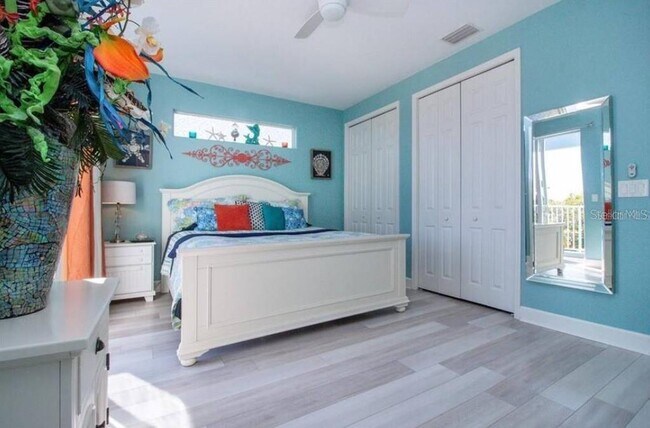 Building Photo - 2319 Avenue C