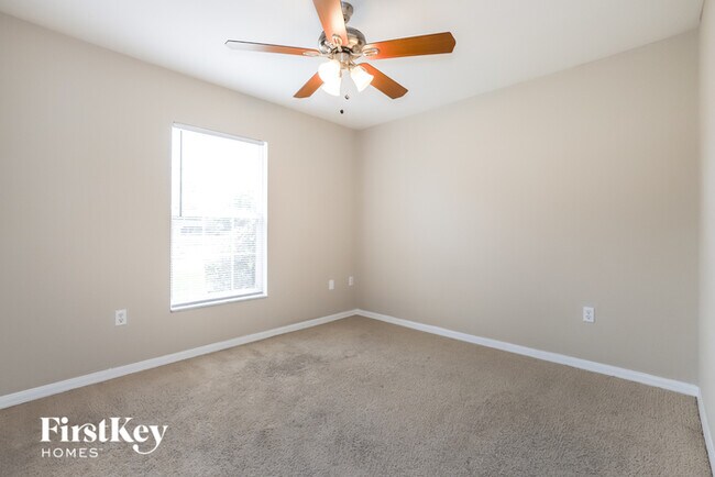 Building Photo - 4150 Baywater Pl