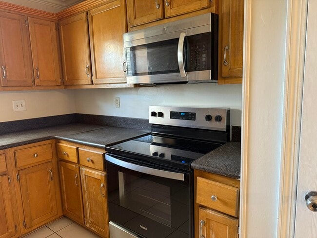 Building Photo - 132 Villacrest Dr