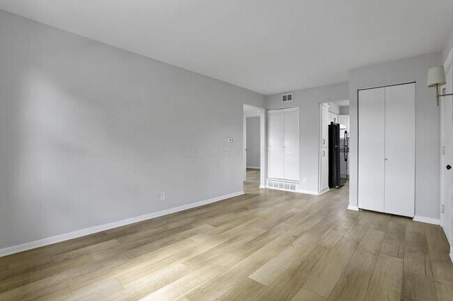 Building Photo - Charming 1BD/1BA