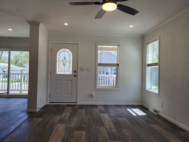 Building Photo - 1116 Candlewood Rd
