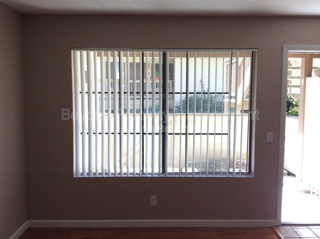 Building Photo - 12580 Carmel Creek Rd