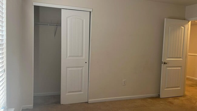 Building Photo - 2621 Tummel Ln