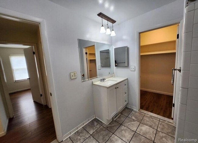Building Photo - 31573 Green Meadow Ln