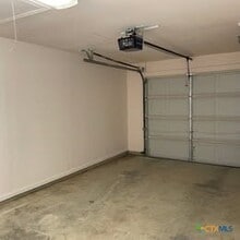 Building Photo - 500 Deloris Dr