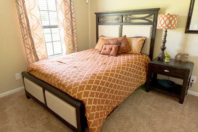 Building Photo - City Edge Flats