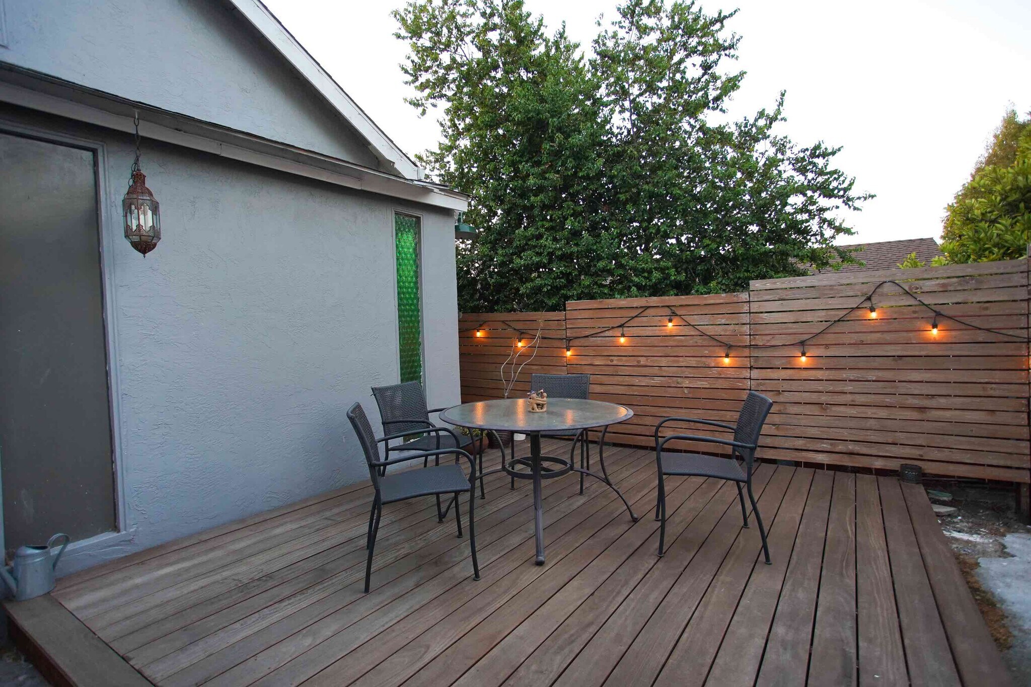Shared Deck - 946 Sonoma St