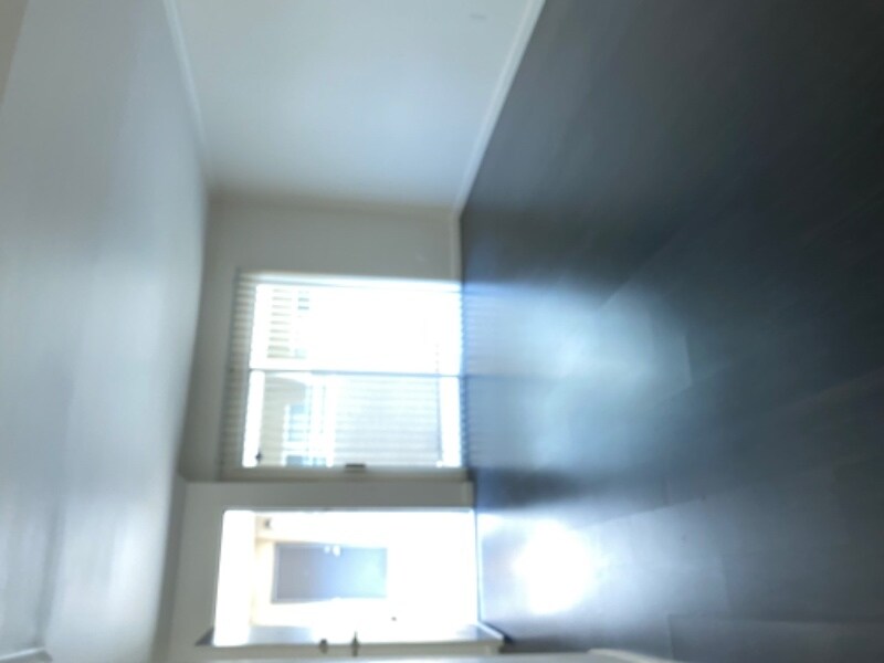 Building Photo - 13002 Riverside Dr