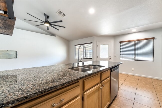 Building Photo - 325 Waterwheel Falls Dr