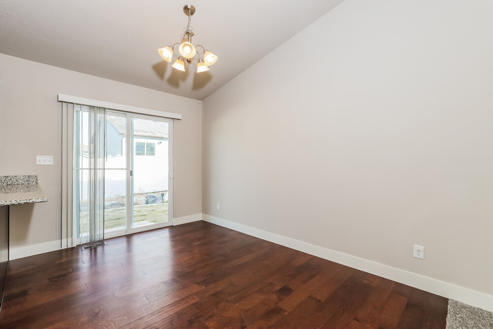 Building Photo - 2419 Prairie Ln